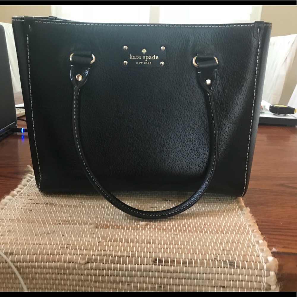 EUC Kate Spade Black pebbled leather handbag